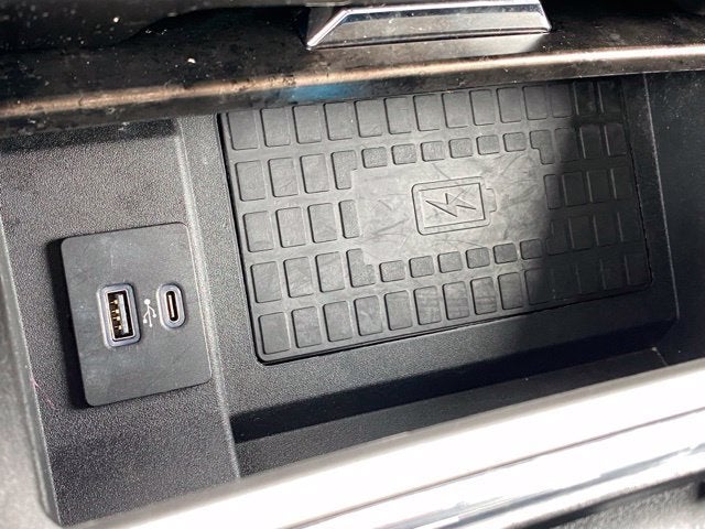 2022 Ford Super Duty F-350 SRW LARIAT