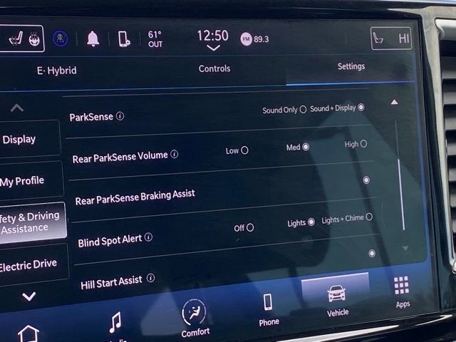 2023 Chrysler Pacifica Hybrid Touring L