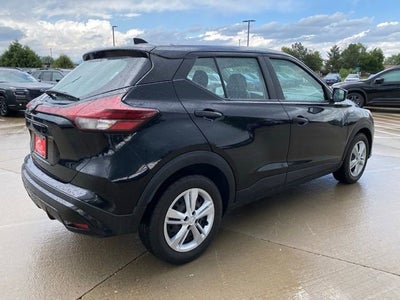 2022 Nissan Kicks S