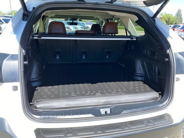 2022 Subaru Outback Touring XT
