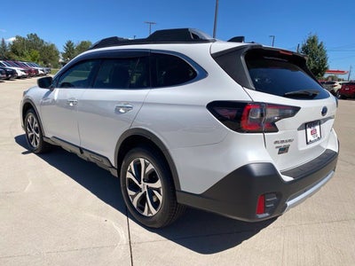 2022 Subaru Outback Touring XT