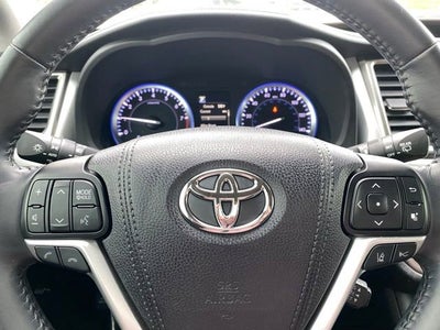 2017 Toyota Highlander Limited