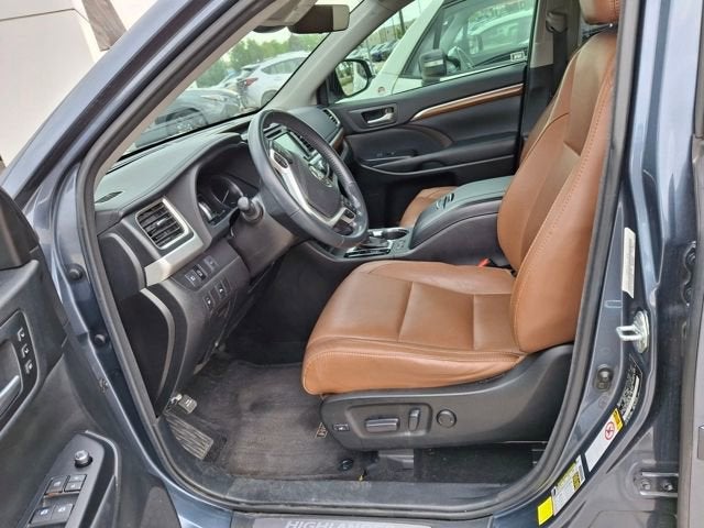 2017 Toyota Highlander Limited