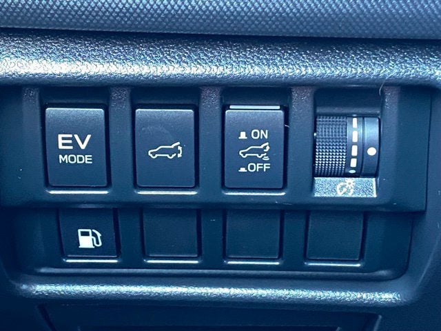 2025 Subaru Forester Touring Hybrid