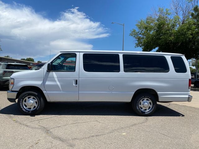 2013 Ford E-350SD XLT