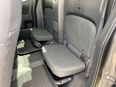 2024 Nissan Frontier S