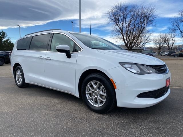 2021 Chrysler Voyager LXI