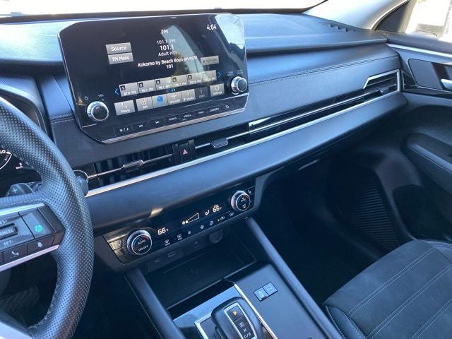 2024 Mitsubishi Outlander PHEV SE