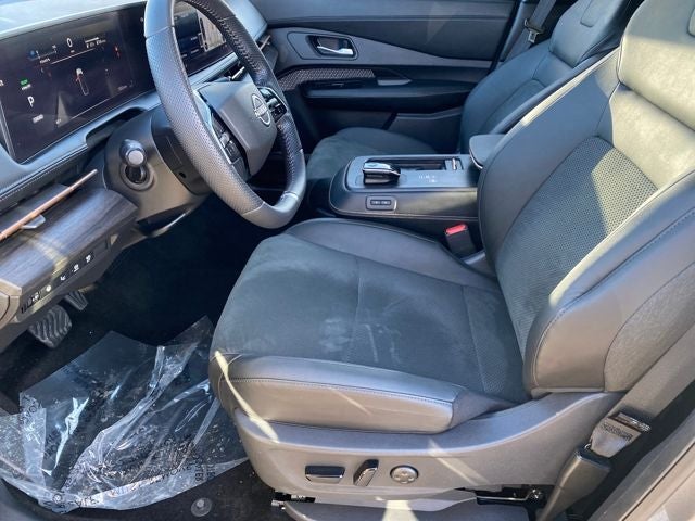 2025 Nissan Ariya ENGAGE e-4ORCE