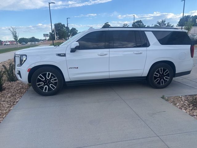 2023 GMC Yukon XL AT4