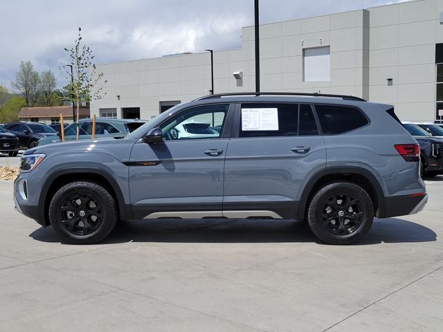 2024 Volkswagen Atlas 2.0T Peak Edition SE w/Technology