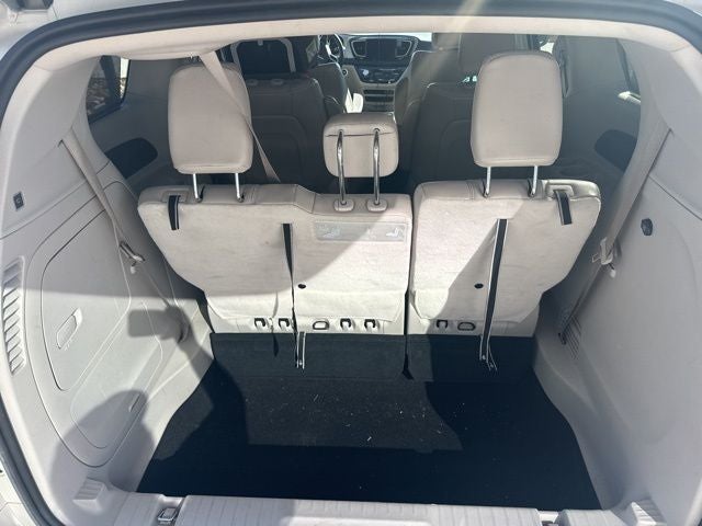 2017 Chrysler Pacifica Hybrid Premium