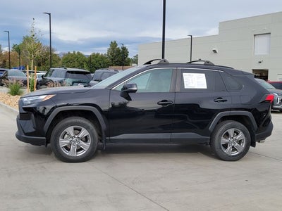 2022 Toyota RAV4 XLE
