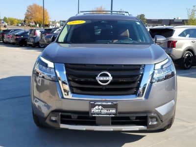2022 Nissan Pathfinder Platinum