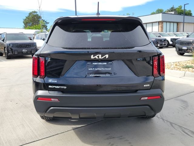 2023 Kia Sorento LX