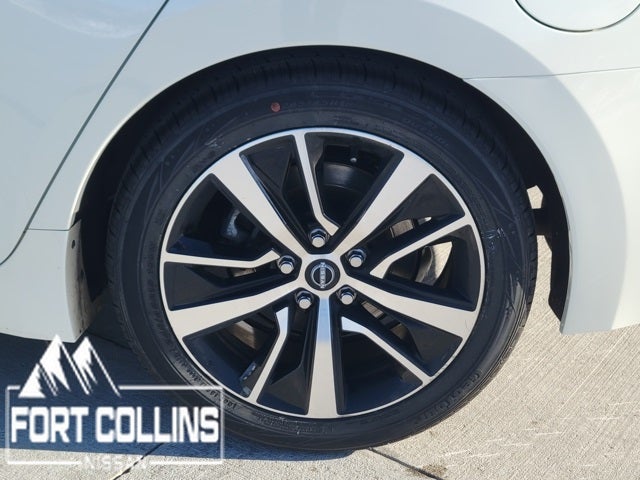 2023 Nissan Maxima SV