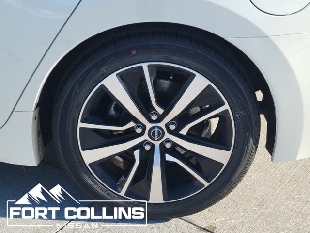 2023 Nissan Maxima SV