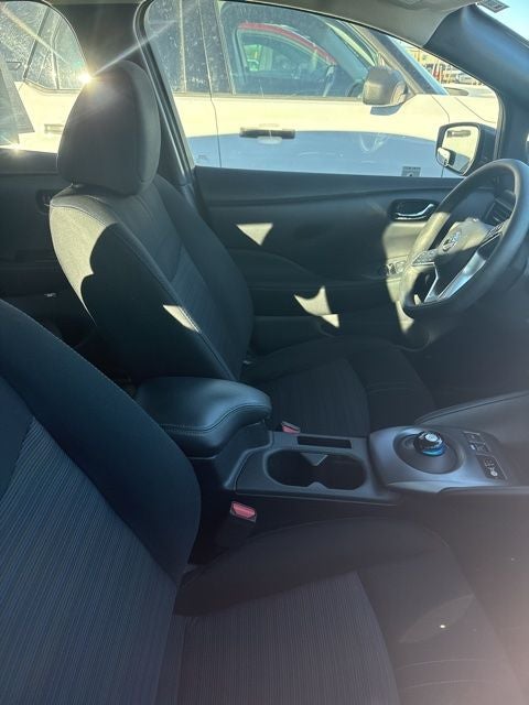 2022 Nissan Leaf S