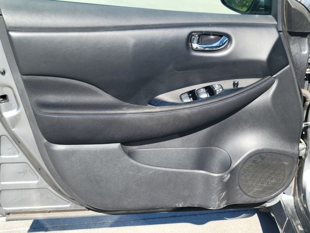 2023 Nissan Leaf SV Plus