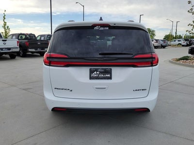 2025 Chrysler Pacifica Limited