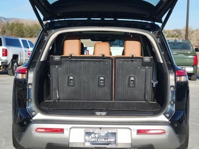 2024 Nissan Pathfinder Platinum