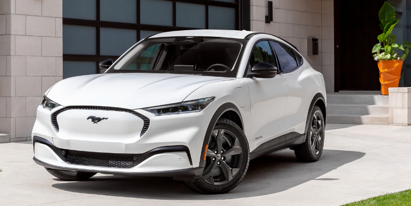 2025 Ford Mach-E GT